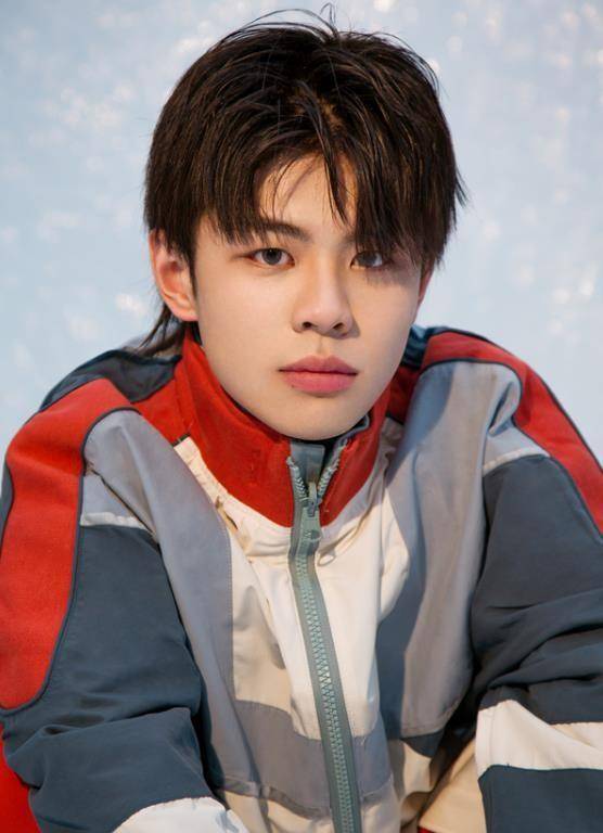 因为|为比赛错过妹妹成年礼,拳击比赛碾压张大大,却沦为洗白工具