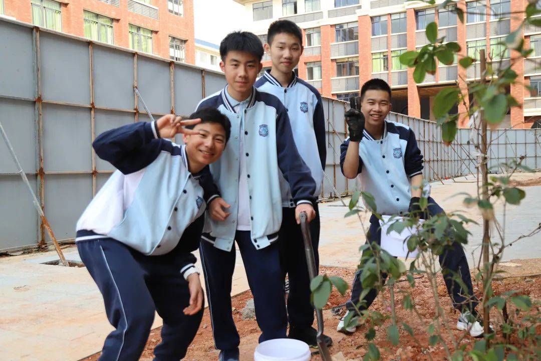 建绿色校园树绿色理想2022年春季学期肇庆华附植树节活动
