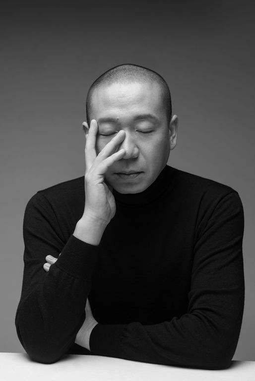 人物志梁龙不想拍戏的美妆博主不是好摇滚教母