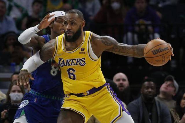 隆多赛季报销,NBA赛季助攻标准是多少? 比如助攻排名赛季需要打多少场比赛?