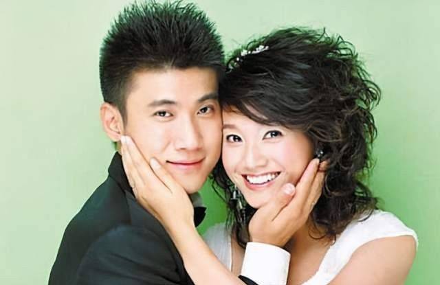 朱丹和前夫离婚,10后嫁周一围,丢西瓜捡芝麻?还是真爱?_朱丹火_林涵_浙江