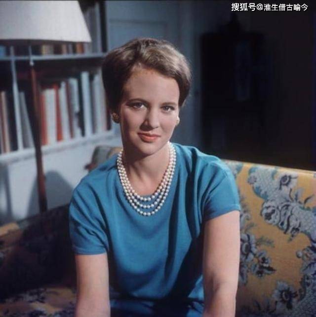 8米,气势不输英女王,2003年自己设计水晶棺_玛格丽特二世_表姐_时候