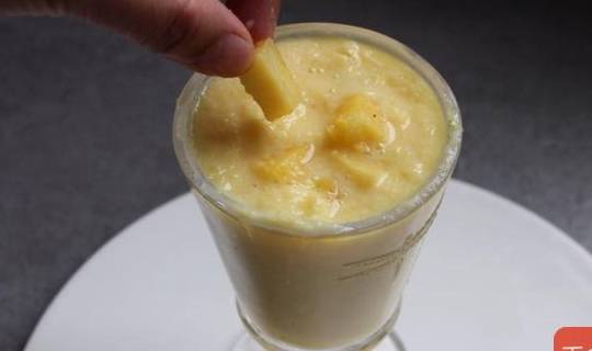 食谱|5分钟自制这杯奶昔,每天早餐喝一杯,清肠助消化,美容护肤