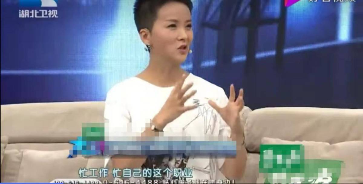 岳母|模范女婿师小红：当红时息影照顾聋哑岳父岳母，50岁终于当上爸爸？