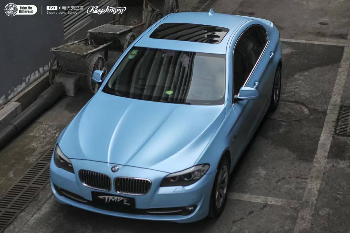 tmd潮牌改色膜宝马5系改色电光天空蓝