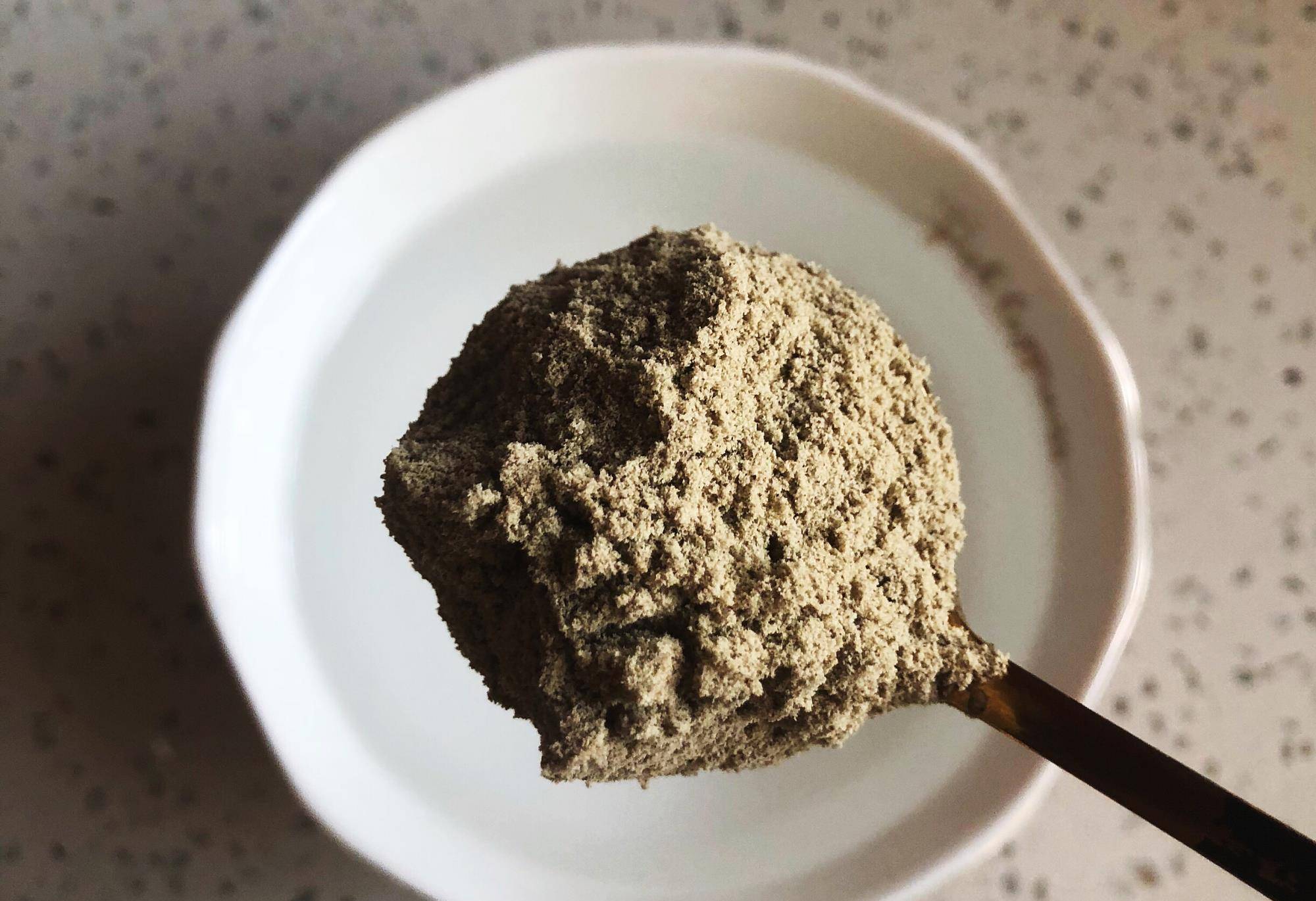 什么|老一辈的救命粮,每天起来用开水一冲,这道早餐比牛奶豆浆都营养