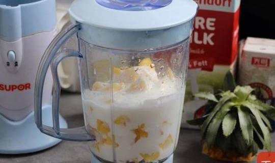 食谱|5分钟自制这杯奶昔,每天早餐喝一杯,清肠助消化,美容护肤