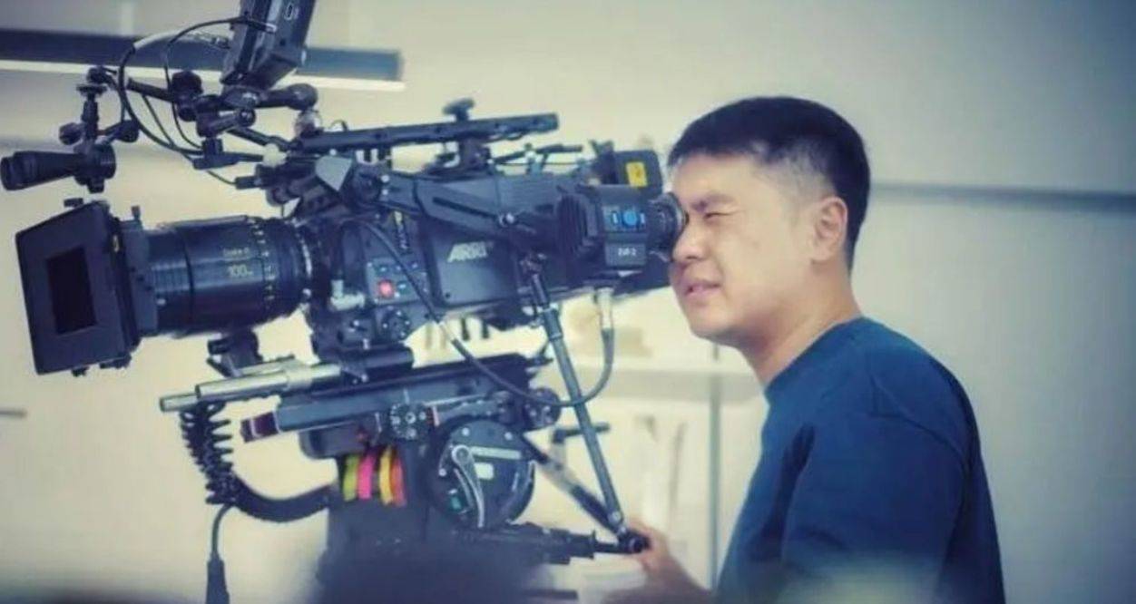 因为|剧组事故何时休？《初拥》两工作人员坠谷身亡，《赤壁》曾烧死人