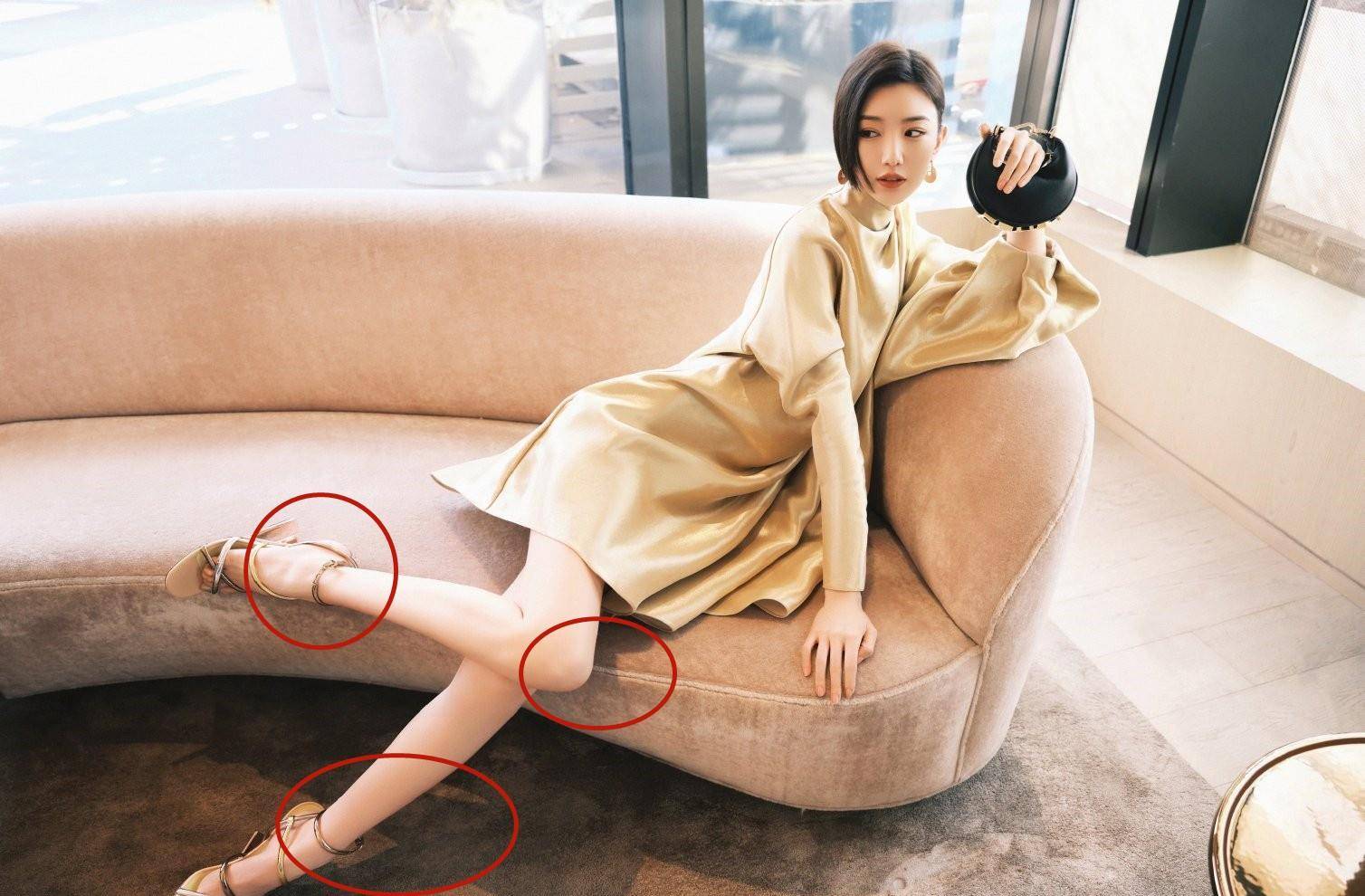 程潇膝盖发黑、肌肉发达，女星来不及修图的腿，暴露了腿精的人间真实