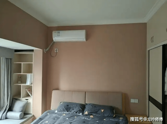 龙吟师傅教你些卧室挂空调的注意事项_风水_冷空气_床头