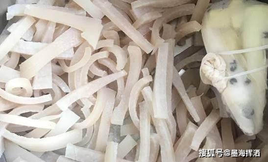 黄脸婆女人不想当黄脸婆，每周吃一次它，胶原蛋白丰富，补水嫩肤减皱纹