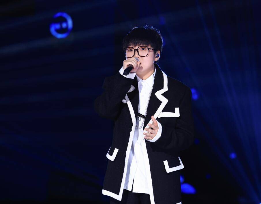 总决赛|《好声音》总决赛的专业评审发话了,哪来的实至名归,全是意难平??