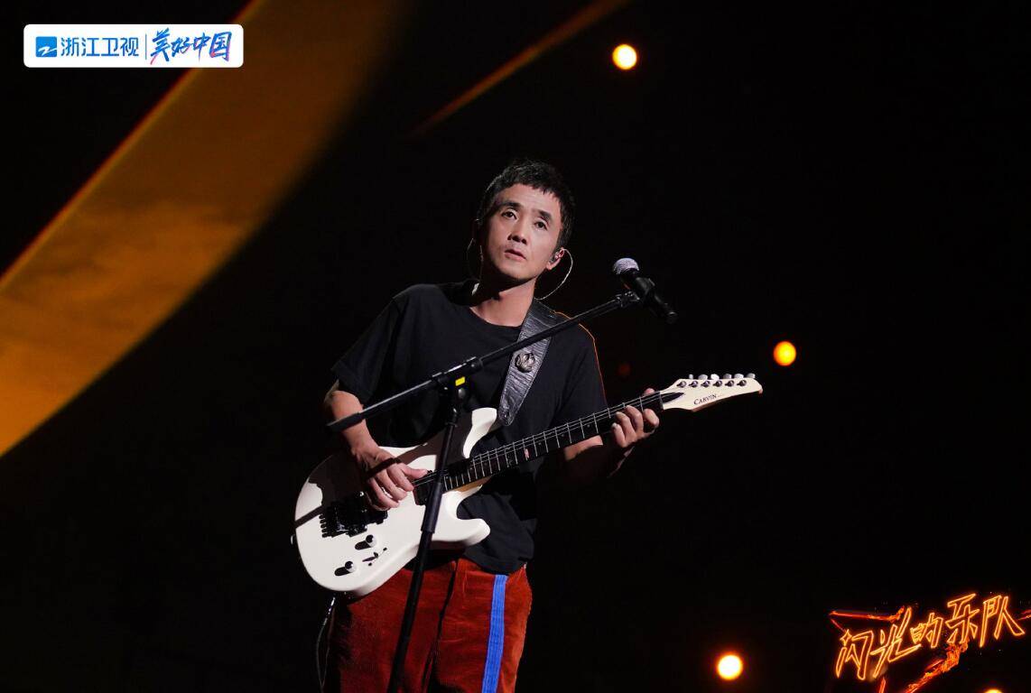 张楚|《闪光的乐队》收官，3人如愿以偿，1人赚足了体面，2人太意难平？？