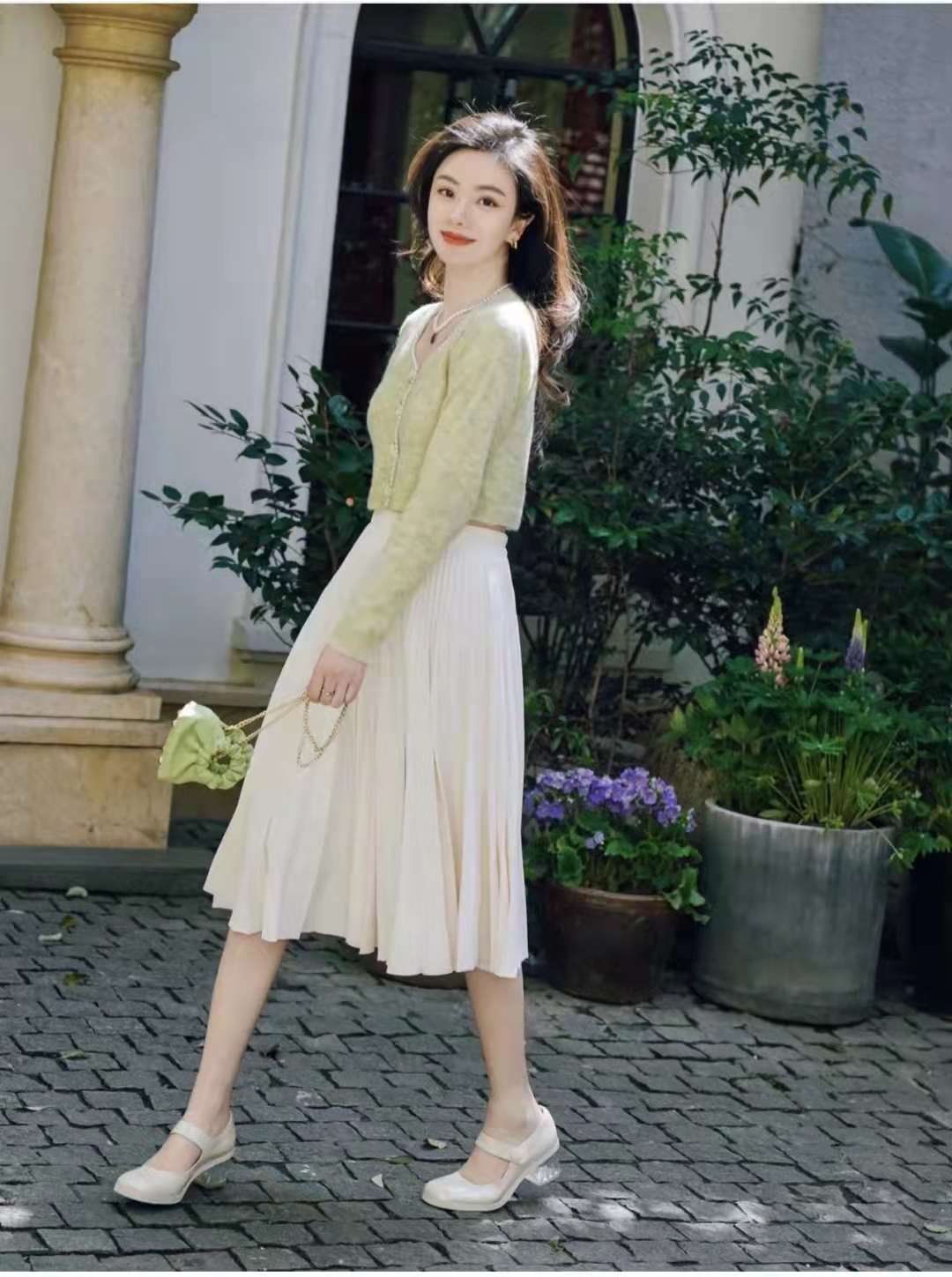 长款半身裙配什么上衣好看