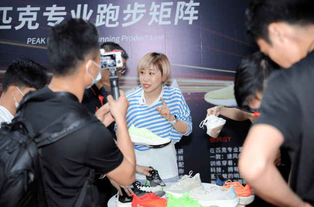 马拉松“我终于穿上了匹克UP30 2.0 Elite”