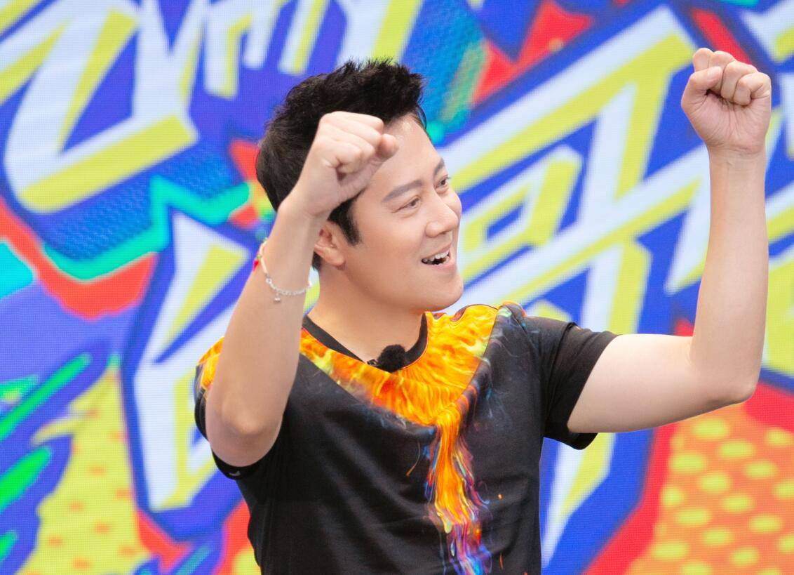 威龙|齐思钧已清醒,宋威龙却依然较真,《牛哥》的目的终究没有达到??