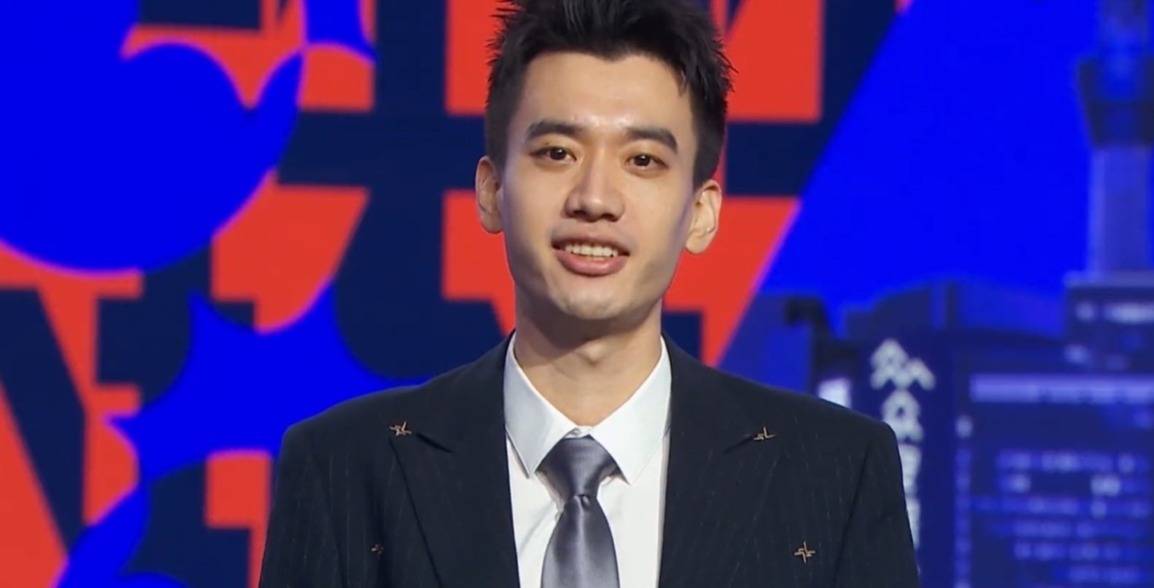 决赛|《脱口秀大会4》冠军诞生，周奇墨获大王实至名归，呼兰有些遗憾！！