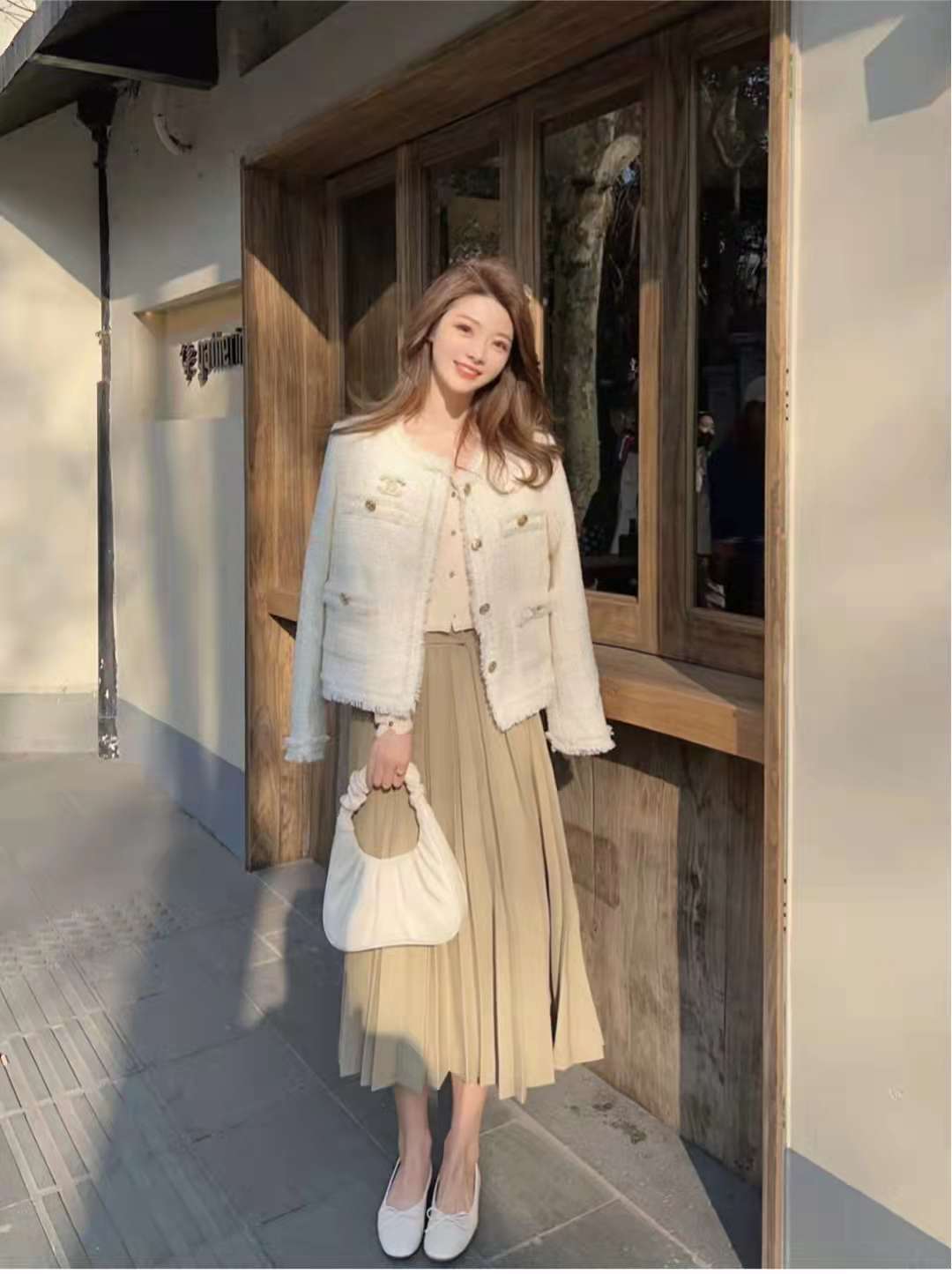 小香风外套怎么搭配衣服好看