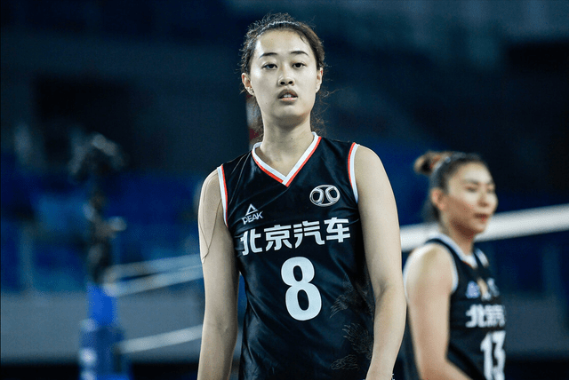 洛维|赢了！中国女排本赛季留洋首秀6分，昔日劲敌23分居功至伟
