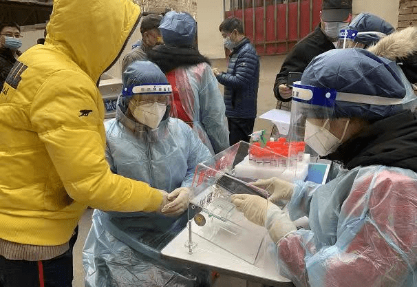 神器|“神器”升级助力核酸检测 小发明已申请专利