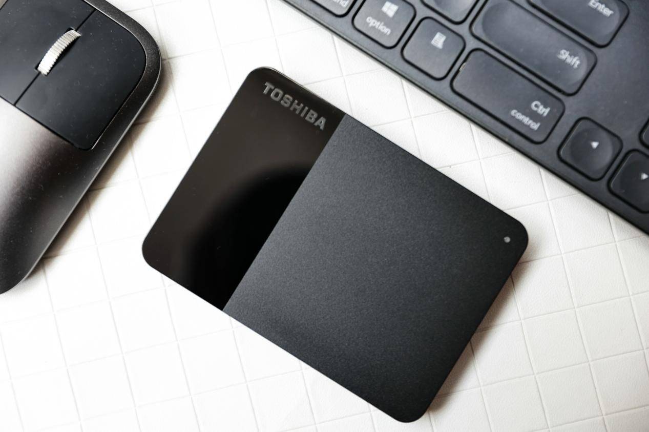 原创4tb大容量32gen1更快速东芝canvioreadyb3移动硬盘体验