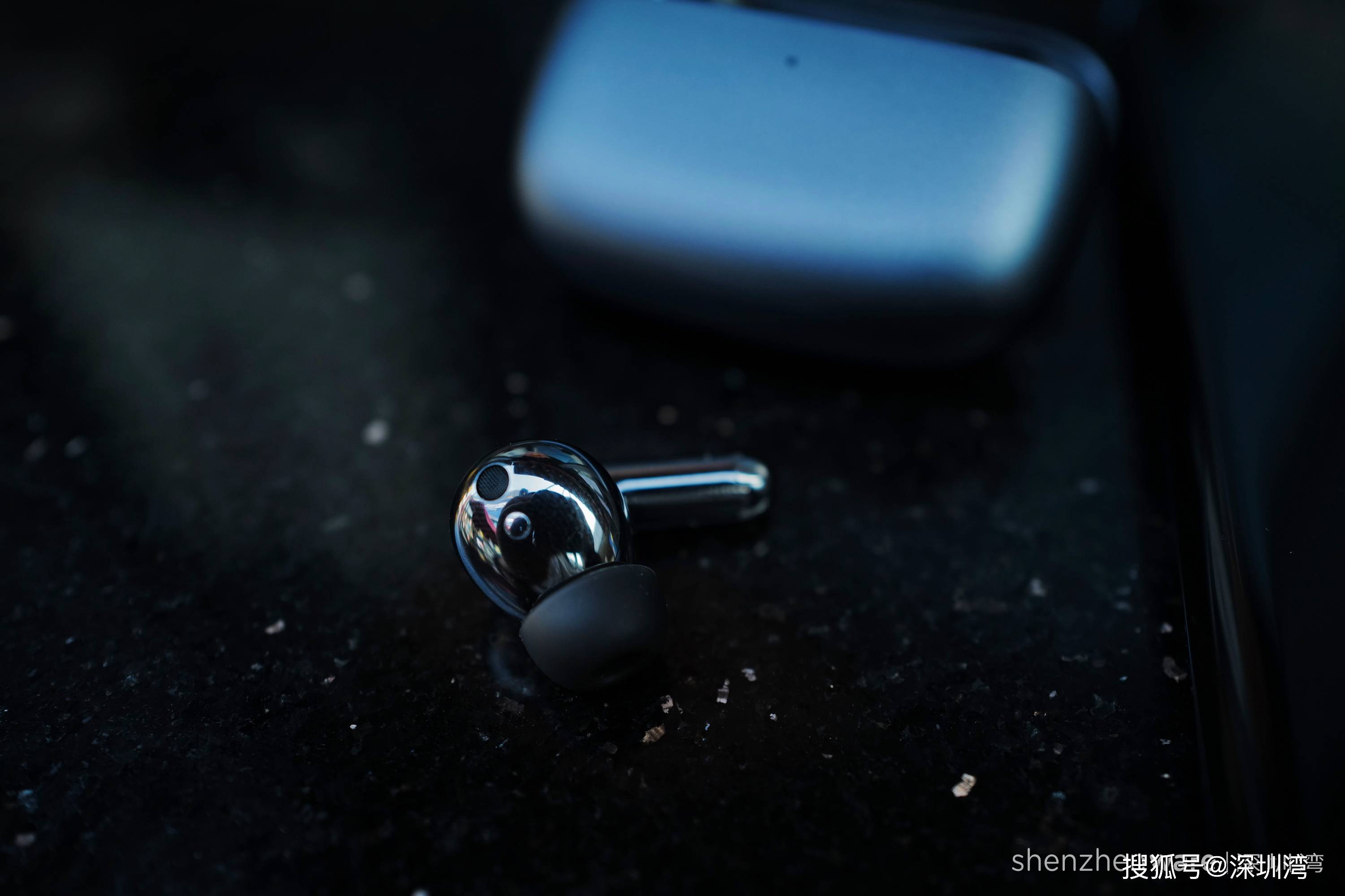 荣耀 Earbuds 3 Pro 首发评测：测温不止是噱头，音质、降噪表现很扎实