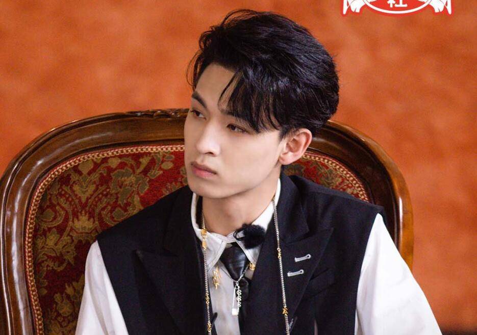 栾云平|《德云斗笑社》剧本明显,郭德纲制定的规则极不公平令人尴尬??