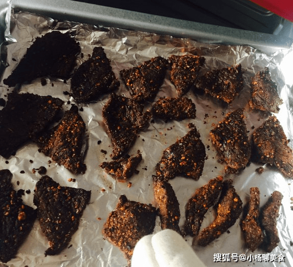 时间|还在给孩子买零食吃？自己动手做吧！强筋健骨促发育，嚼劲十足