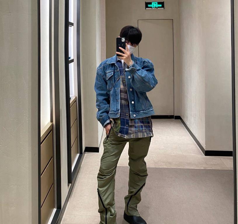 设计 太羞耻了！跟当红男明星谈恋爱都这么撩的吗？