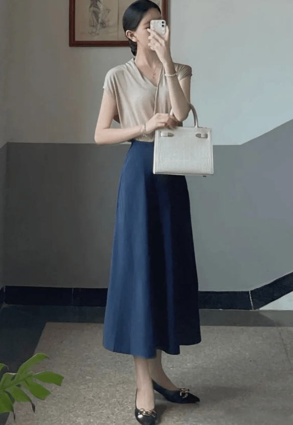 什么 女人穿衣如何摆脱“土气感”?款式经典,色系大方,才能优雅好看