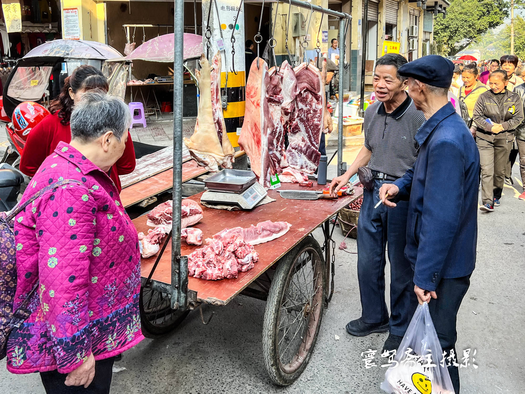 病例|3月9日来北碚静观赶场顺便买树苗，那天重庆没有本土病例集市上很热闹