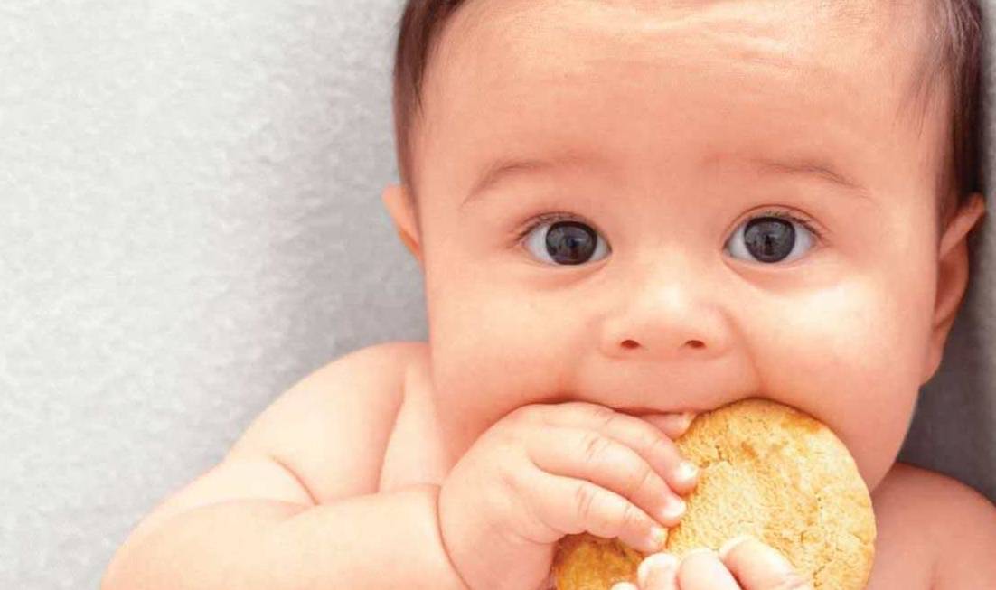 家长|孩子爱吃零食不吃饭怎么办？“让他吃！”