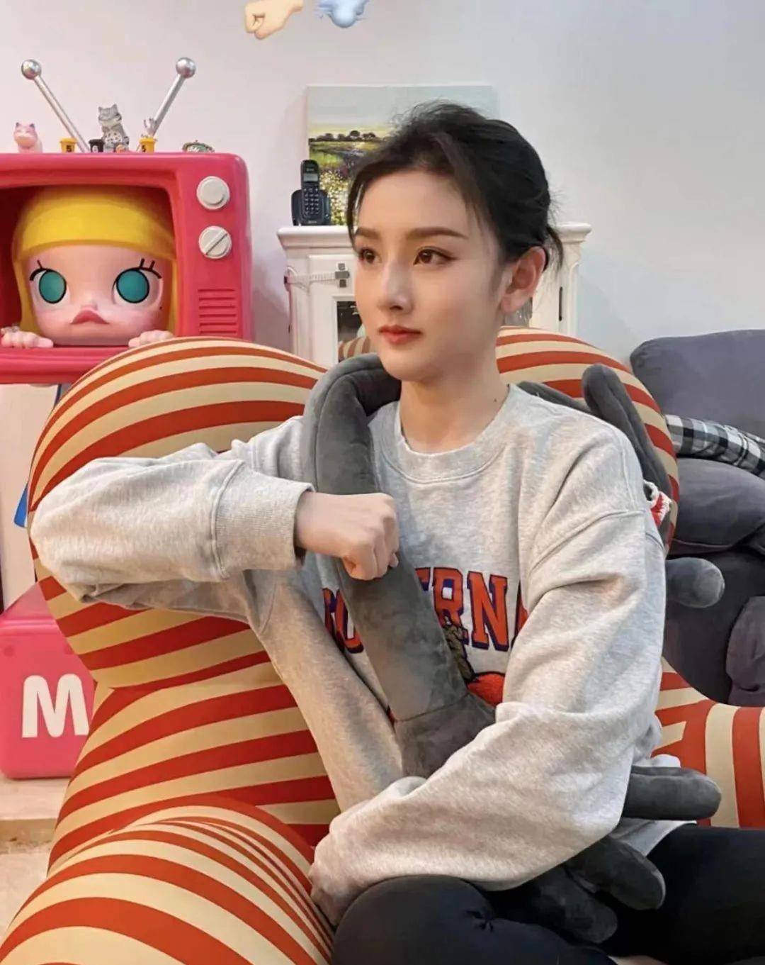 别墅|鹿晗北京8千婚房曝光！600㎡独栋别墅，关晓彤乐坏了吧