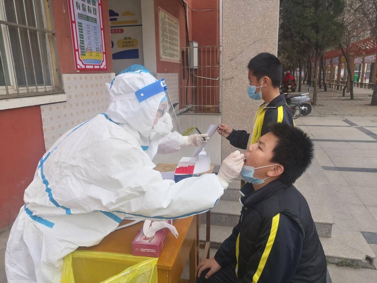 濮阳市油田第十七中学开展复学后第一周核酸检测