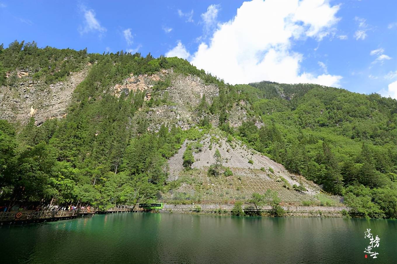 地方|《西游记》拍摄时，曾跑遍大半个中国去取景，这些地方你去过吗？