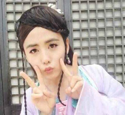 身材 王俊凯的女装扮相是那么惟妙惟肖，刘昊然更是美的一发不可收拾！