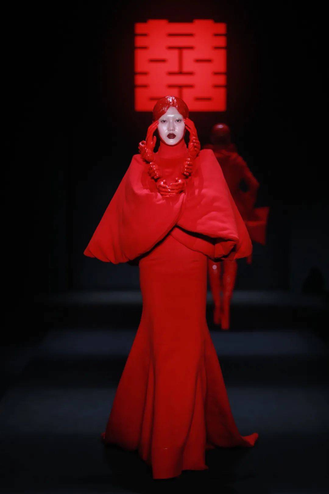 设计 有温度的时尚行为|设计师胡社光受邀出席江汉大学设计学院学术论坛