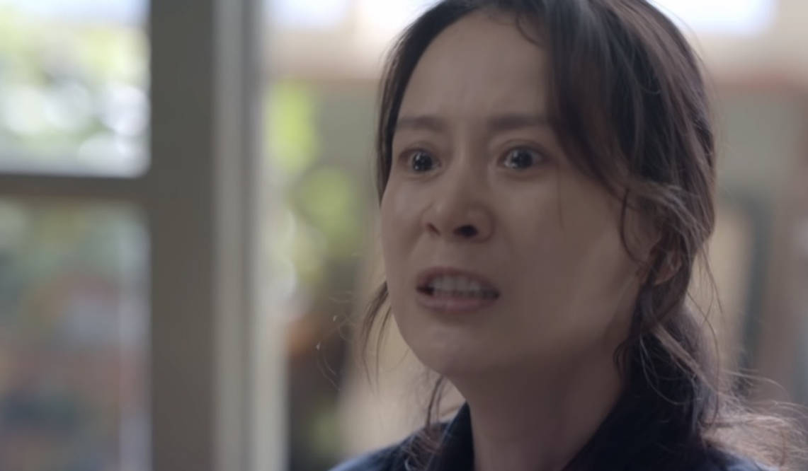 眼泪|《心居》:有人无声表演“哭戏”火上热搜,有人大声干嚎眼泪硬挤