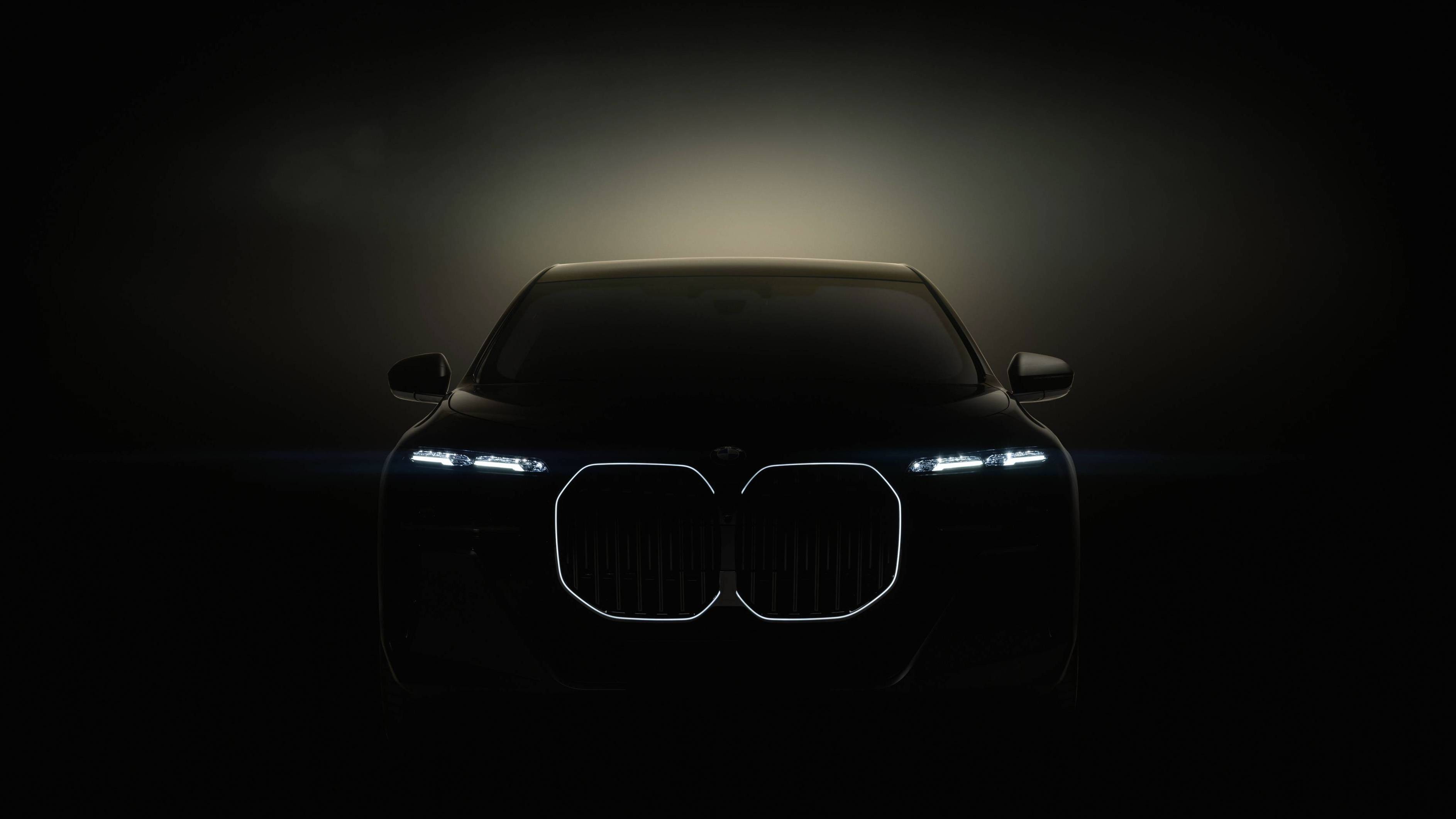 宝马将告别"天使眼时代"?全新x7官图泄露,配眯眯眼 大鼻孔