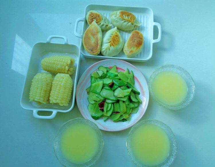 肉夹馍|7天不重样,肉夹馍配小米粥,健健康康过秋天