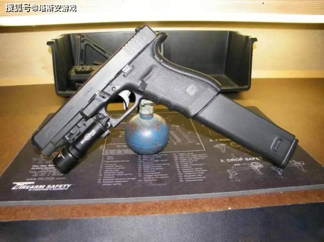 原创八大经典冲锋手枪毛瑟m1932是自动手枪的代表作