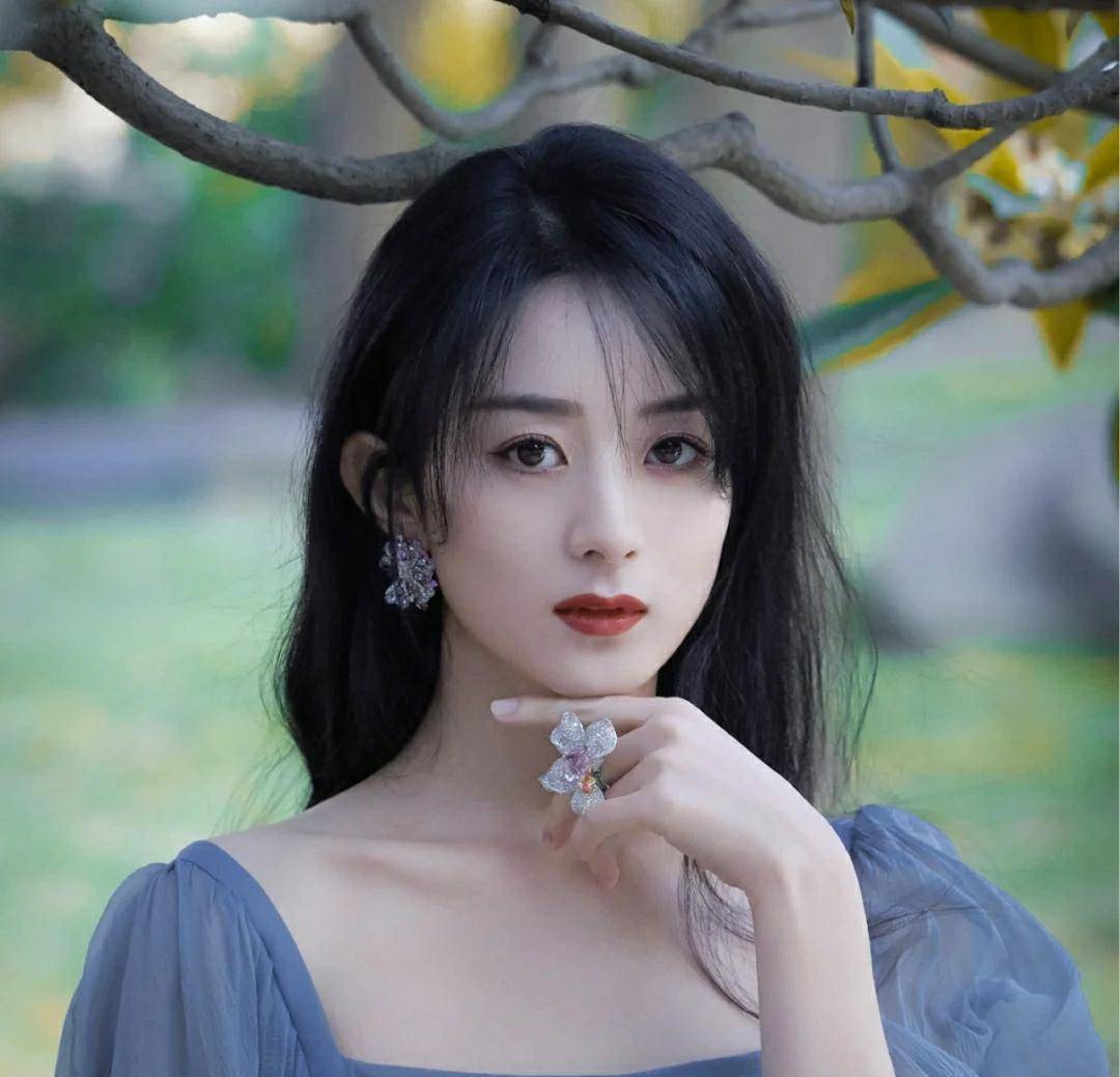 下巴女生常见的7种脸型，这两种脸型的女人都很漂亮，特别是第3种