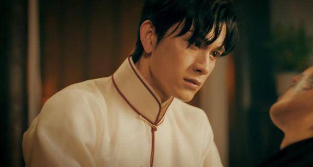 陈伟霆|开播仅1晚，冲上飙升榜第一，电影版《老九门》连刷2遍都不过瘾