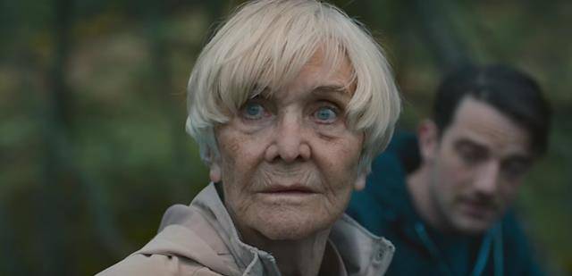 原创这部冷门佳片伊蒂治愈了我的一整年