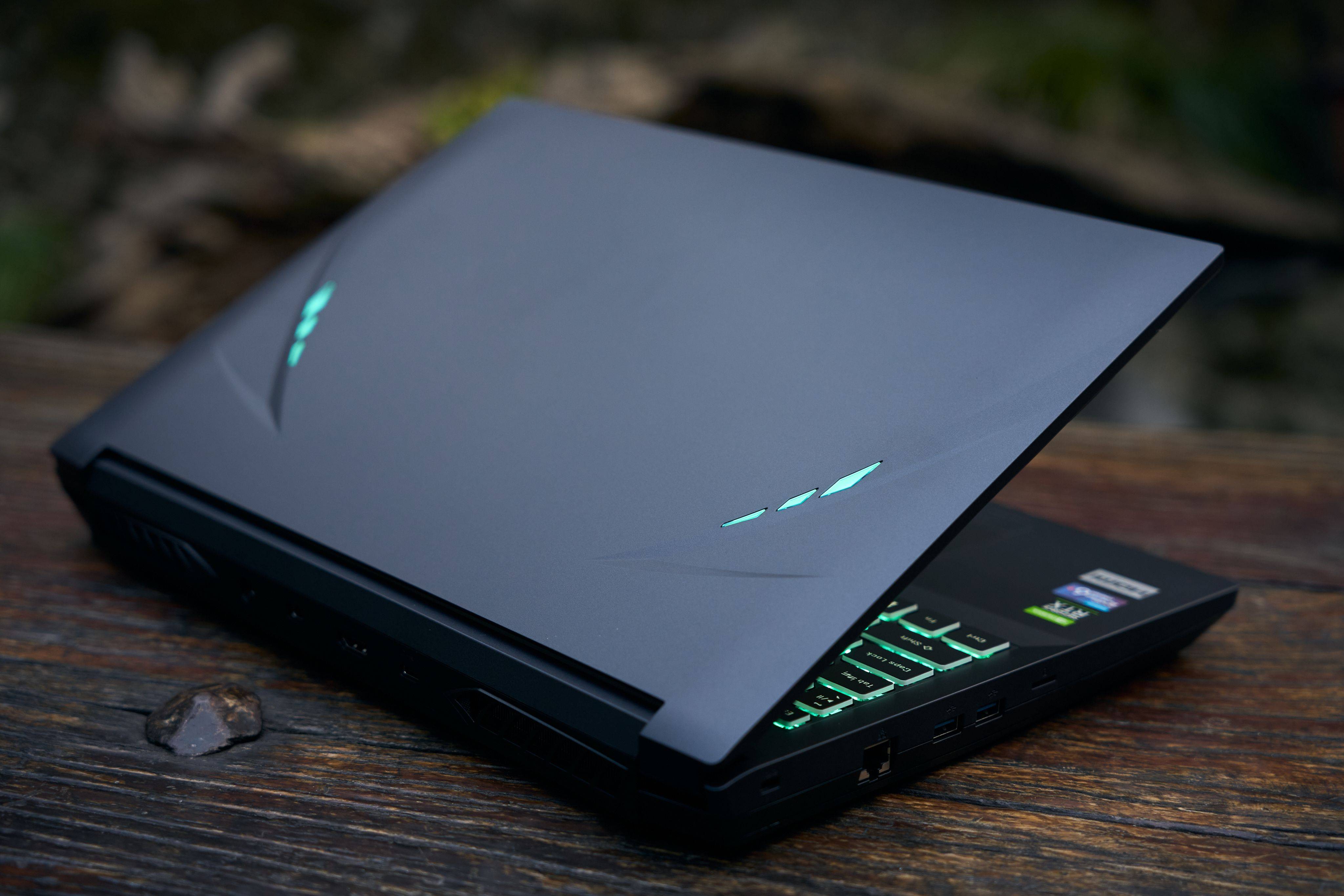 原创如何评价神舟zx9da7dp网友野兽性能绅士外表