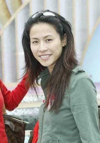 盘点一下香港那些明明很丑却红出天际的女明星们_电视剧_杨贵妃_宣萱