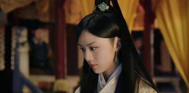 蒋依依|一出场就被女配吊打，盘点8位，从颜值到演技全方位被碾压的女主