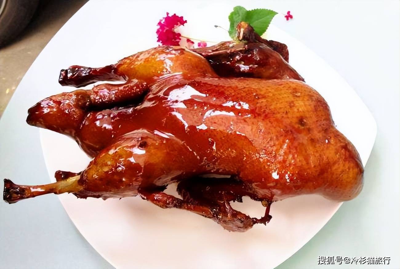 原创云贵川地区最该被推荐的三座美食小城看到最后一个就想出发