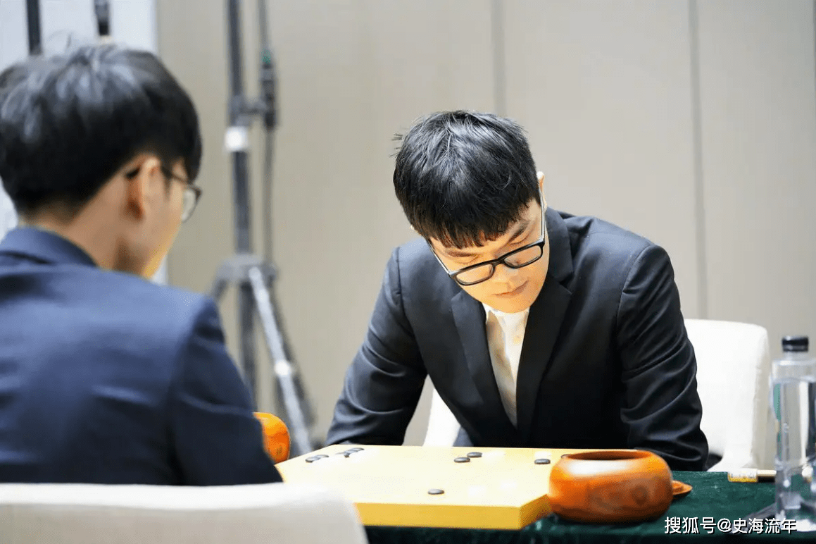 原创100万美元总奖金柯洁与申真谞巅峰对决十番棋的意义何在