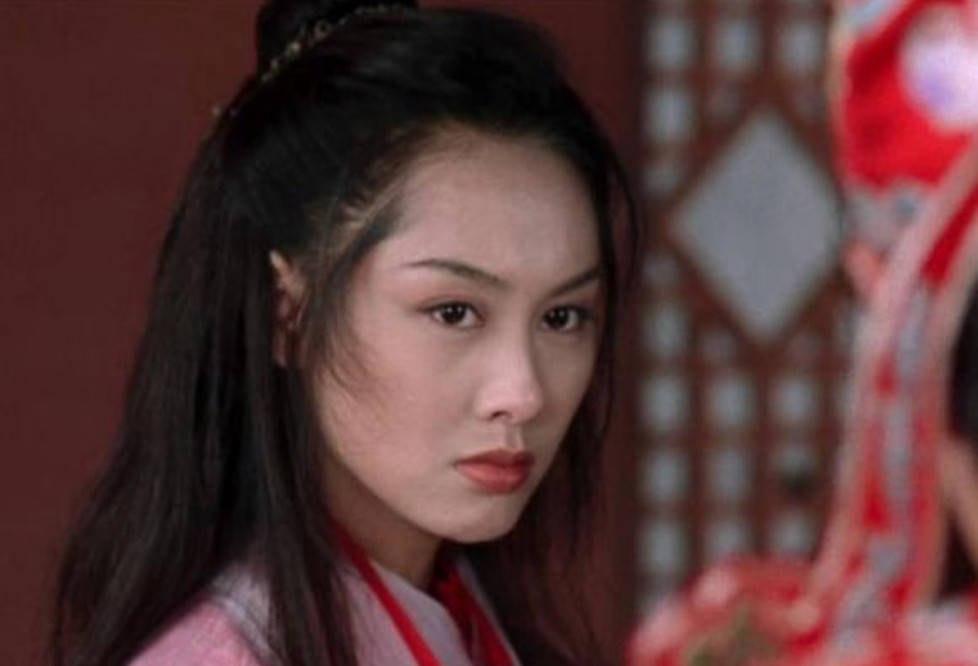 缺陷方脸、皮肤黑、有兔牙…缺陷多又如何？TVB女星一笑遮百丑！